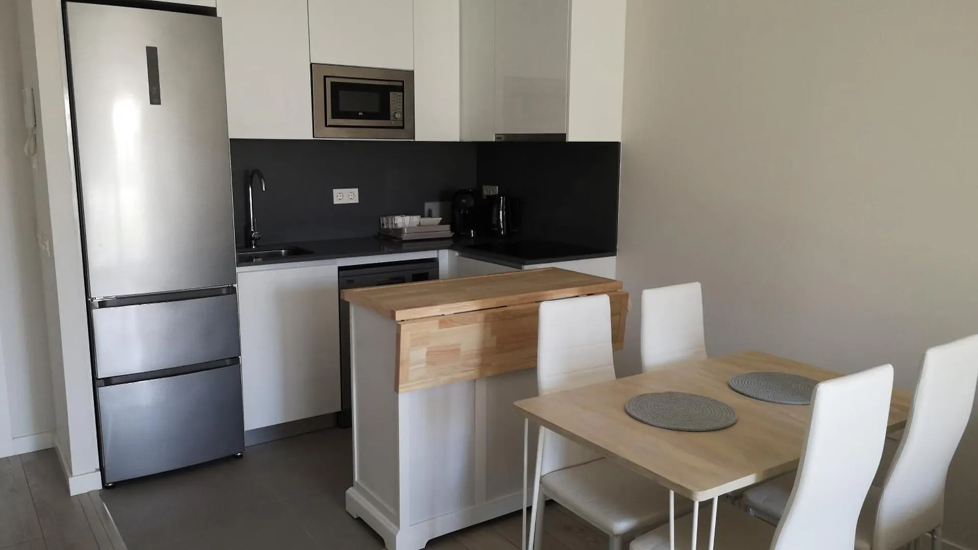 Apartment Apartamento Playa Valle Niza Malaga